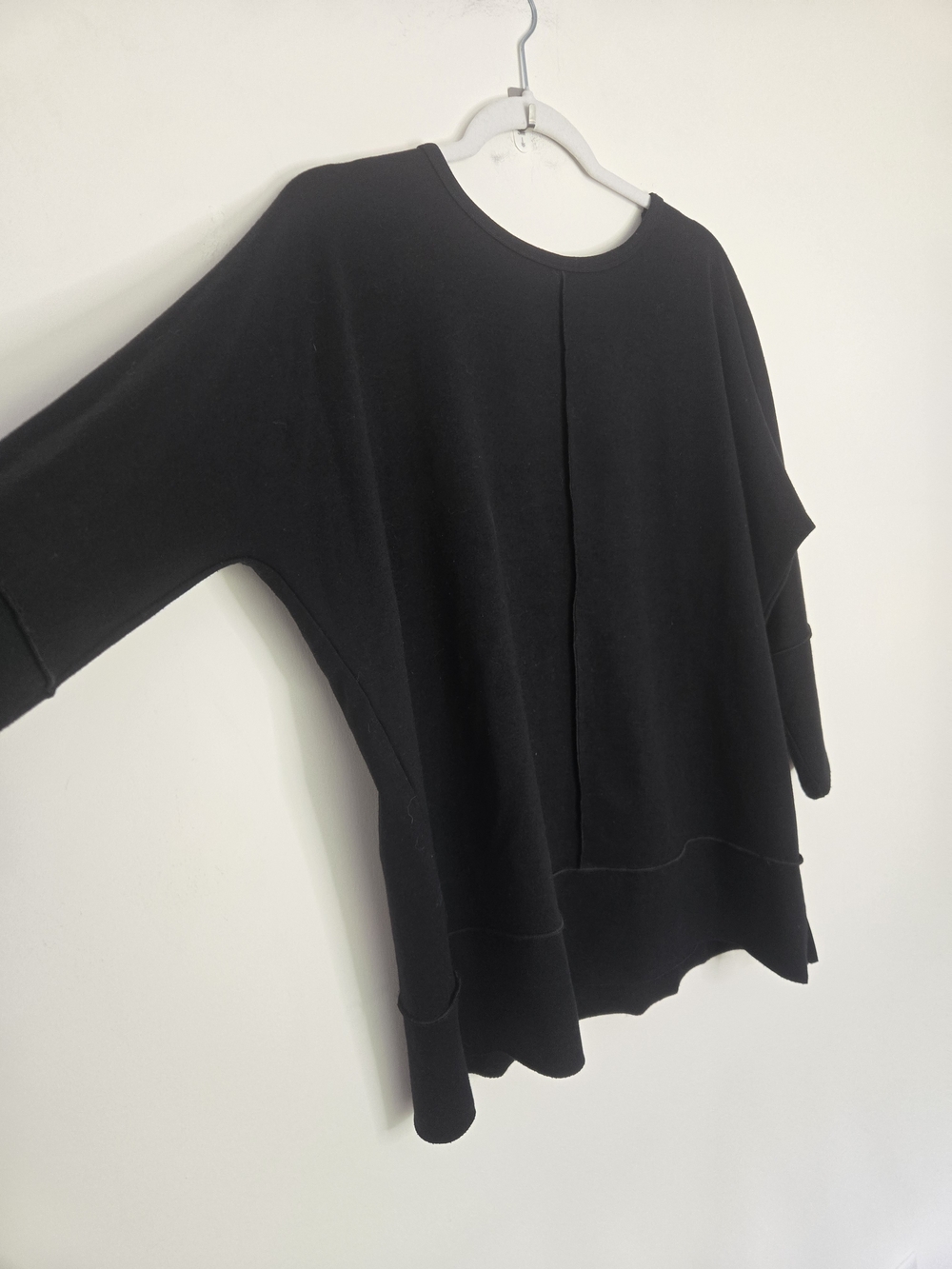 SPANX Black Tunic Top Athleasure Boxy Normcore Minimalist Size Small - Picture 2 of 7